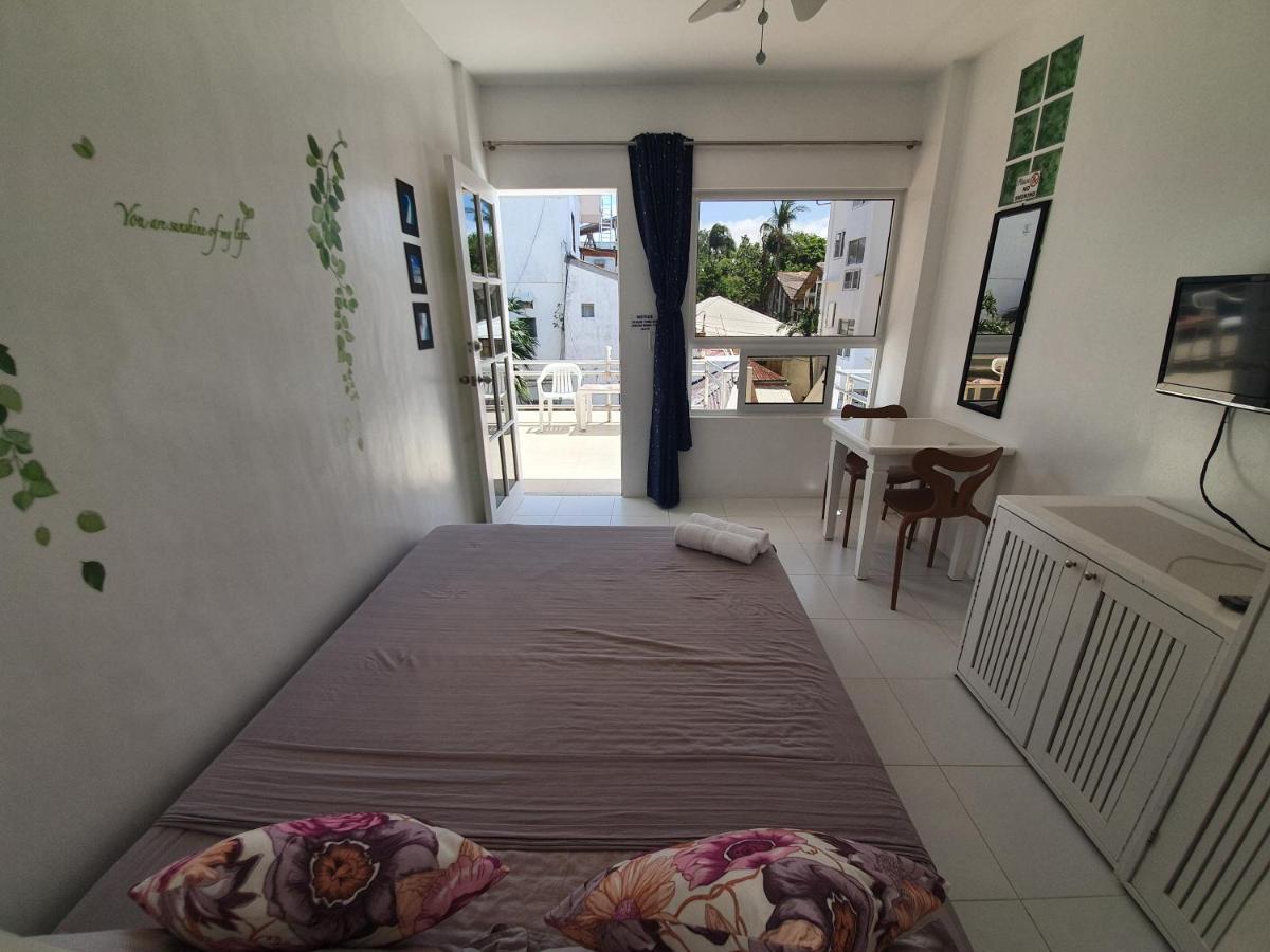 Clubboracay Apartelle Balabag  Exteriör bild