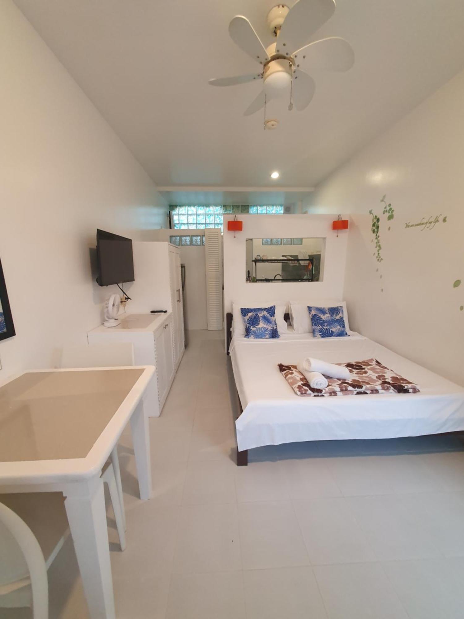 Clubboracay Apartelle Balabag  Exteriör bild